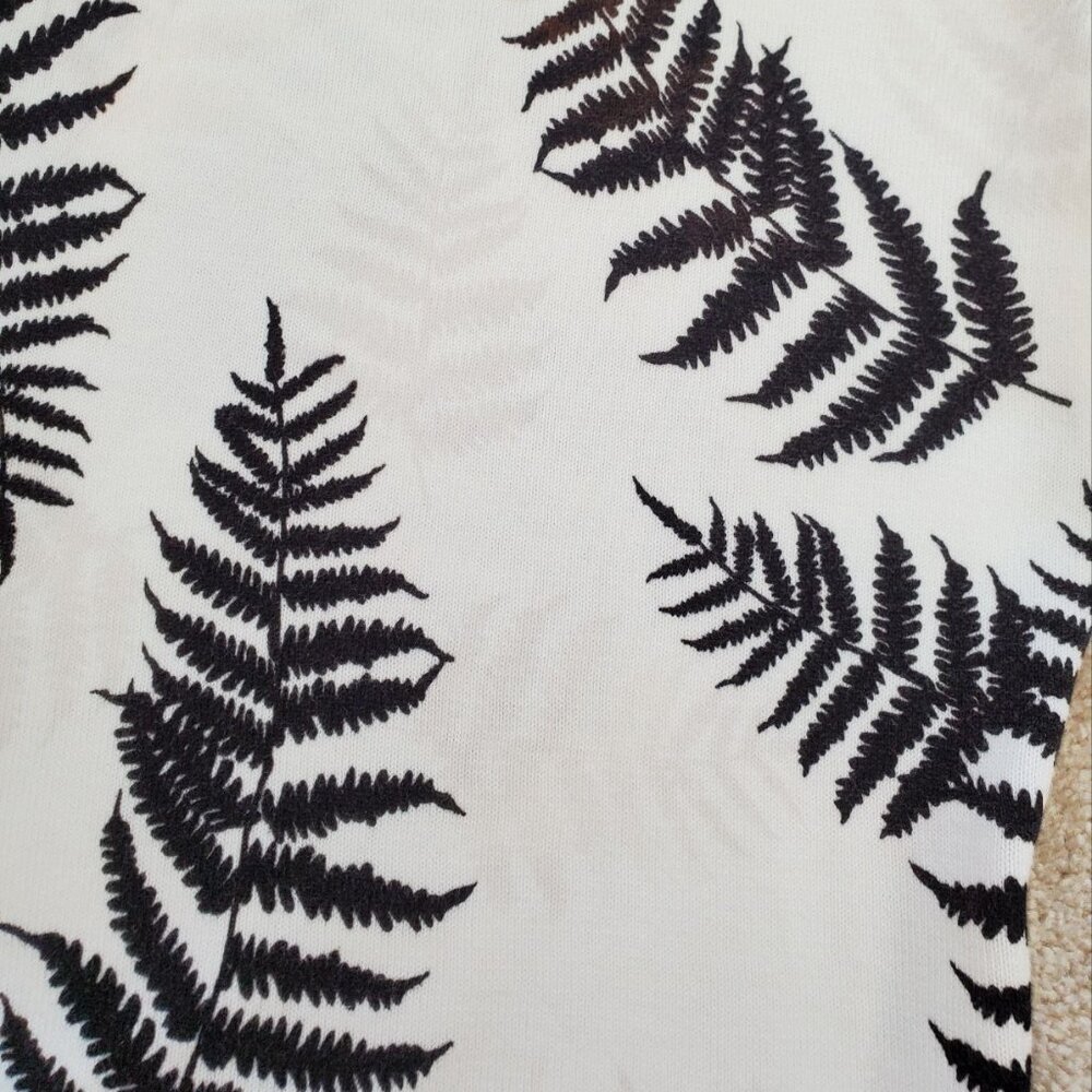 Kate Hill White Cardigan with Black Fern Leaves Imprints. Size S - Picture 5 of 13